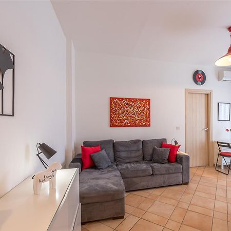 Primopiano - Palmanova Apartment Milan Bagian luar foto