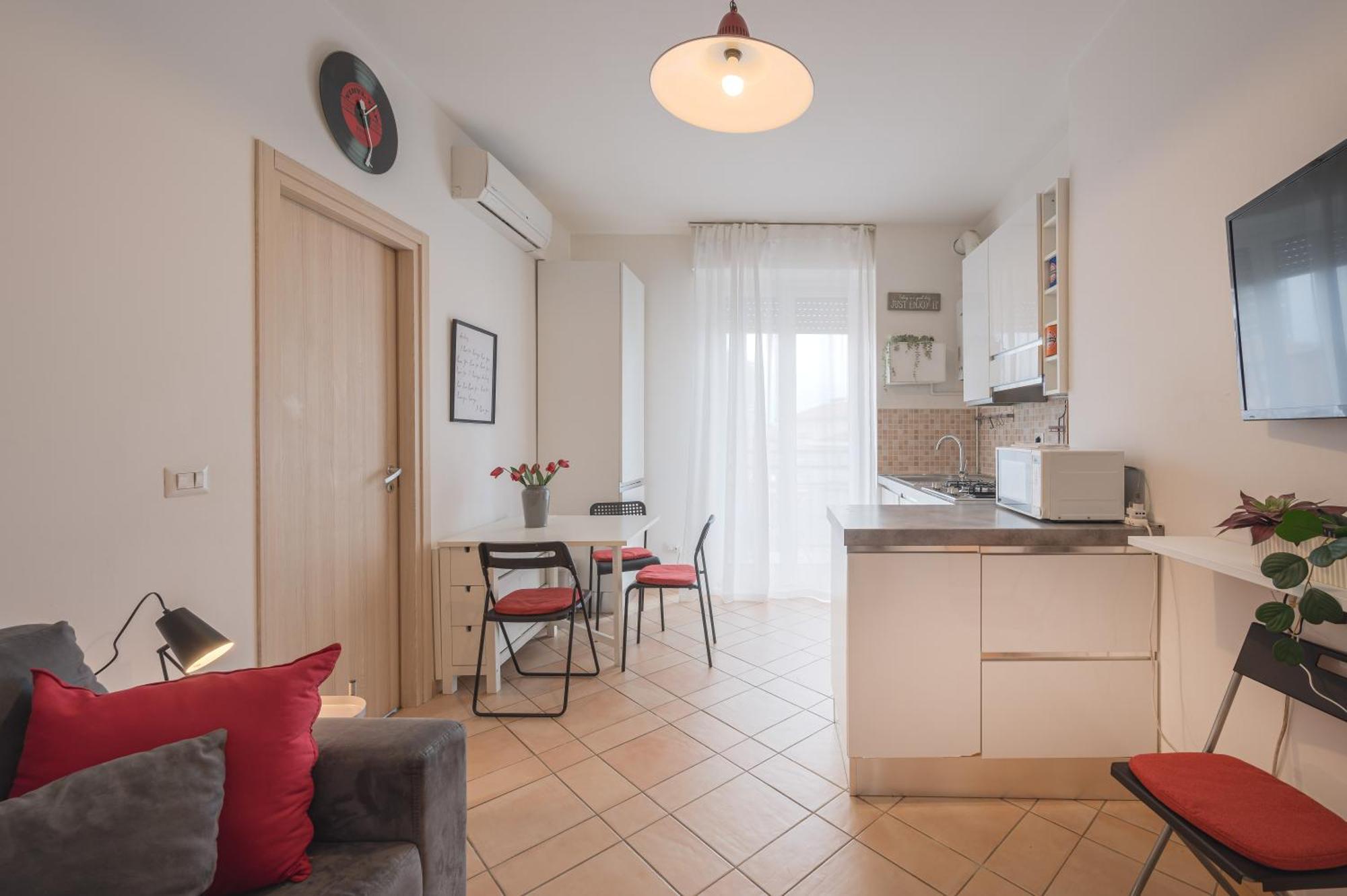Primopiano - Palmanova Apartment Milan Bagian luar foto